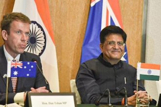 Australian and Indian trade ministers meet, discussing the new free trade agreement.
