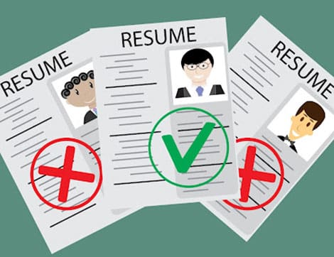 A graphic illustrates successful resumes being accepted and rejected, relating to effective resume writing.